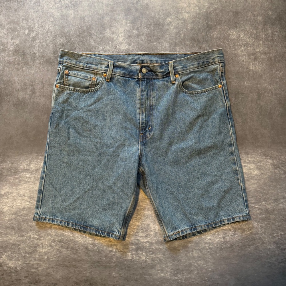 Levi's Men's W40 405 Standard Fit Denim Shorts Medium Wash Blue Jean Jorts 10"